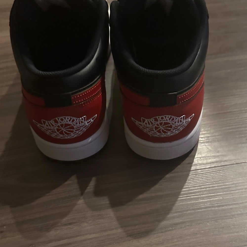 Jordan Men's Black and Red Sneakers - Picture 3 of 8
